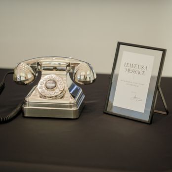 Social Snap Photo Booth - Photo Booth Rentals Near Me