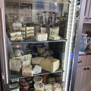 Bubbly & Bleu - More cheeses - Cheese Shops Near Me - Honolulu, Hawaii Bubbly & Bleu - More cheeses - Cheese Shops Near Me - Honolulu, Hawaii