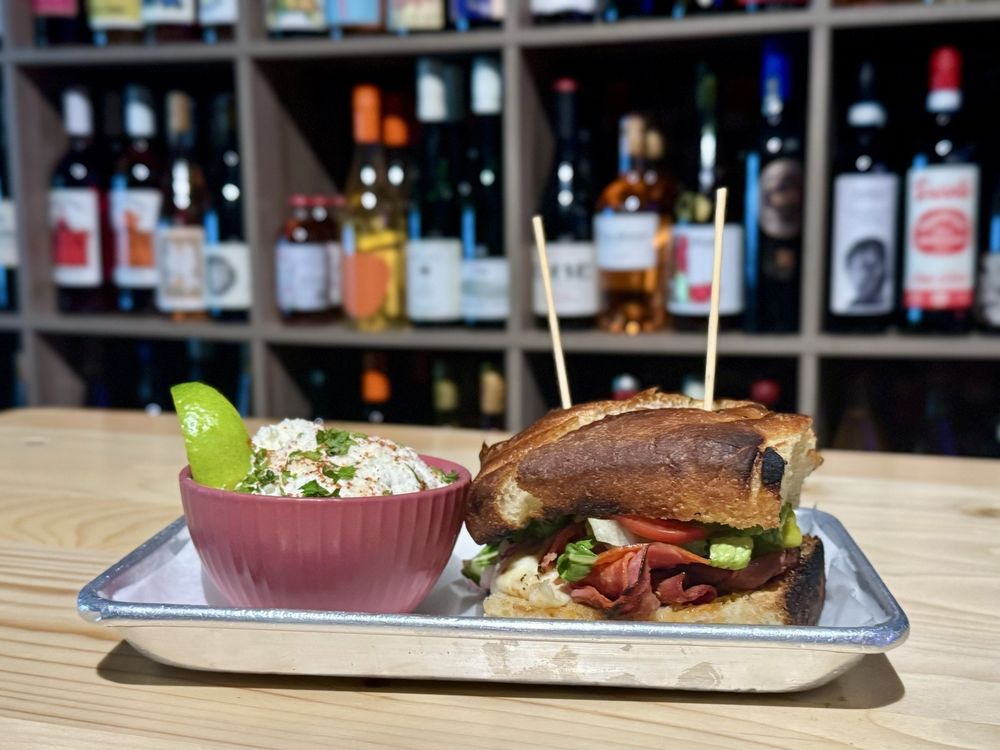 Social spots from Salud Beer Shop