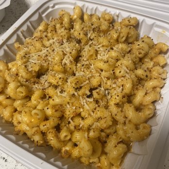 Lola's Lounge - Chorizo Mac and Cheese - Spanish Near Me - Sacramento, California Lola's Lounge - Chorizo Mac and Cheese - Spanish Near Me - Sacramento, California