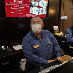 Bad service again from Fausto. Why? So sad