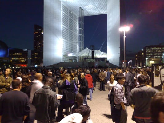 La Défense by null