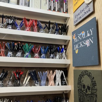 McNally Jackson - Bookstores Near Me - Brooklyn, New York