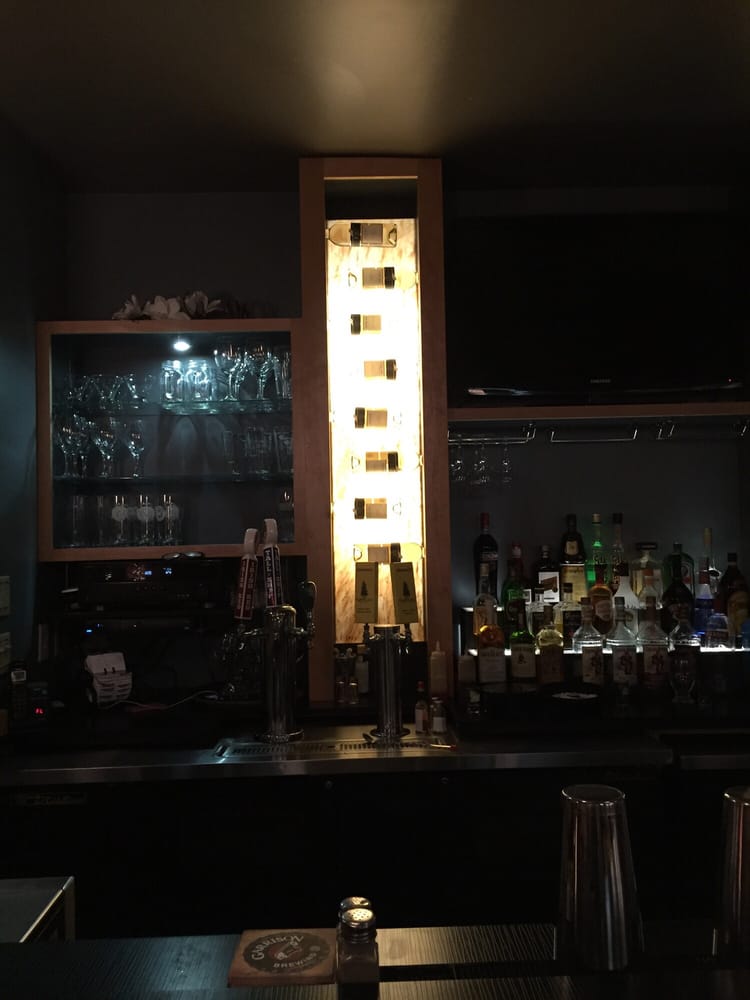CLOVE HITCH BAR & BISTRO 10 Reviews 8790 Highway 19, Port Hood, Nova Scotia, Canada Local