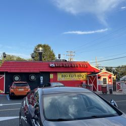 Big Ed's BBQ - The entrance