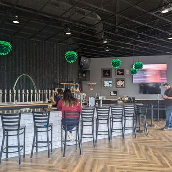 The Modern Brewery - Bar right at open, 11am - Breweries Near Me - Saint Louis, Missouri