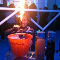 Icon Lounge