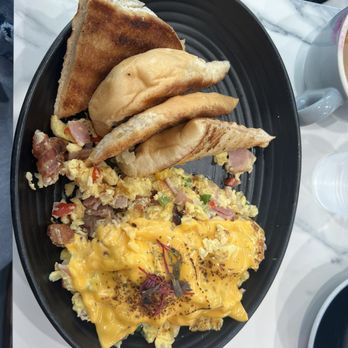 Cafe Don Juan - Scrambled Eggs - Cafes Near Me - Winter Park, Florida Cafe Don Juan - Scrambled Eggs - Cafes Near Me - Winter Park, Florida