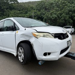 KW Auto Body - Ala moana - My 2011 Sienna Van is parked outside of your shop. Josef 808-230-1578
