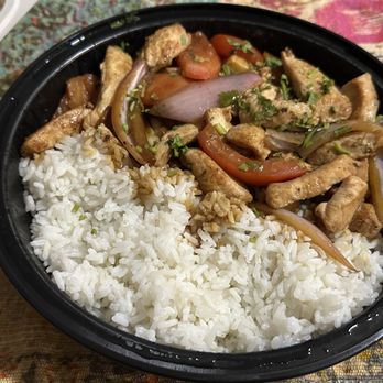 Chullo's Restaurant - Pollo Saltado - Comfort Food Near Me - South Orange, New Jersey
