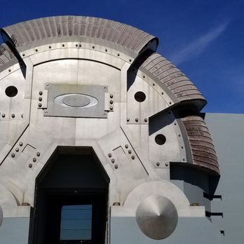 Oakley - Front Door - Eyewear & Opticians Near Me - Foothill Ranch, California