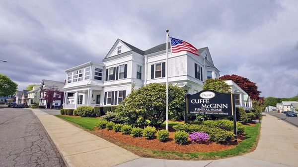 Cuffe Mcginn Funeral Home 157 Maple Street Lynn Ma 01904