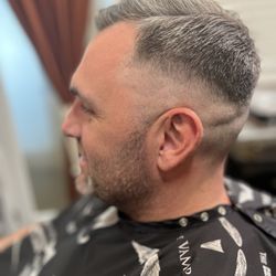 The Well Groomed Man - #barber #barbershop #menssalon #mensfade #taper #menshaircut #Lakeforest #TheWellGroomedMan