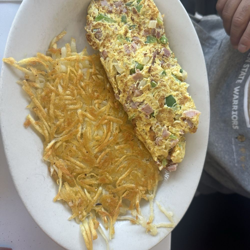 Eddie's Cafe - Denver omelet - Breakfast & Brunch Near Me - San Francisco, California