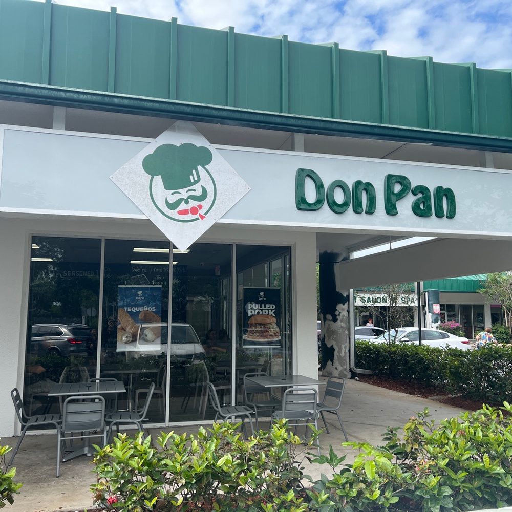Don Pan - Front of the restaurant - Bakeries Near Me - Sunrise, Florida
