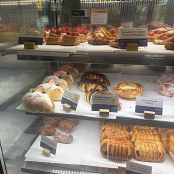 Paris Baguette - Bakeries Near Me - Owings Mills, Maryland