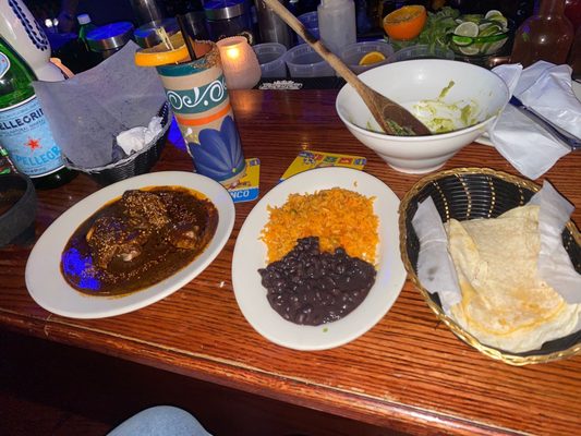 Mexico 2000 Restaurant by null