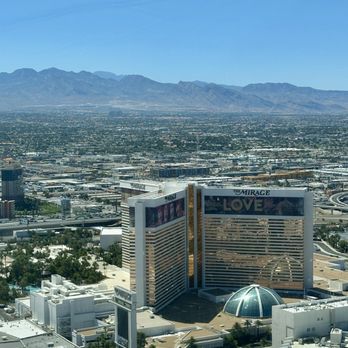 The High Roller - Mirage from the High Roller - Amusement Parks Near Me - Las Vegas, Nevada