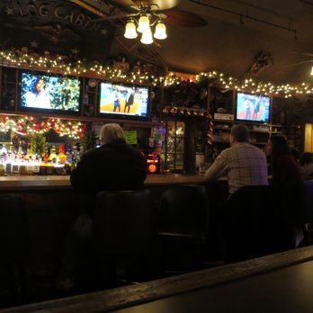The Log Cabin - Bar view - Pubs Near Me - Des Plaines, Illinois The Log Cabin - Bar view - Pubs Near Me - Des Plaines, Illinois