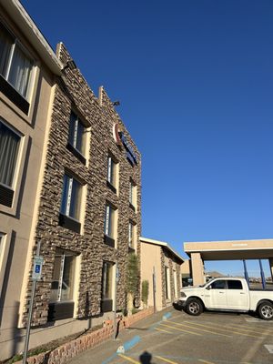Comfort Inn by null