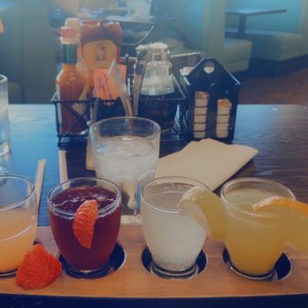 Broken Yolk Cafe - Mimosa flight - Breakfast & Brunch Near Me - Fullerton, California Broken Yolk Cafe - Mimosa flight - Breakfast & Brunch Near Me - Fullerton, California