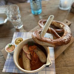Almresi Vail - Pretzel and brat
