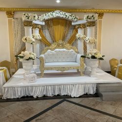 Starz Princess Banquet Hall - Gold and white wedding decor
