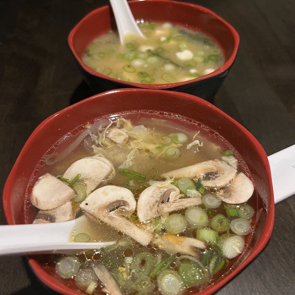 Saji-Ya - Egg Drop Soup on bottom. Miso Soup on top. - Japanese Near Me - Saint Paul, Minnesota Saji-Ya - Egg Drop Soup on bottom. Miso Soup on top. - Japanese Near Me - Saint Paul, Minnesota