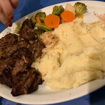 Patriots Diner - Over cooked sirloin tips - Diners Near Me - Woonsocket, Rhode Island