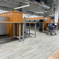 Soaplab Laundromat & Wash and Fold