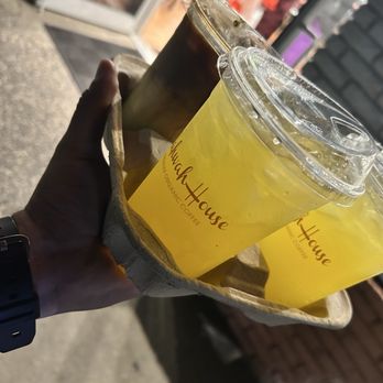 Qahwah House - Mango Refresher - Coffee & Tea Near Me - Westbury, New York Qahwah House - Mango Refresher - Coffee & Tea Near Me - Westbury, New York