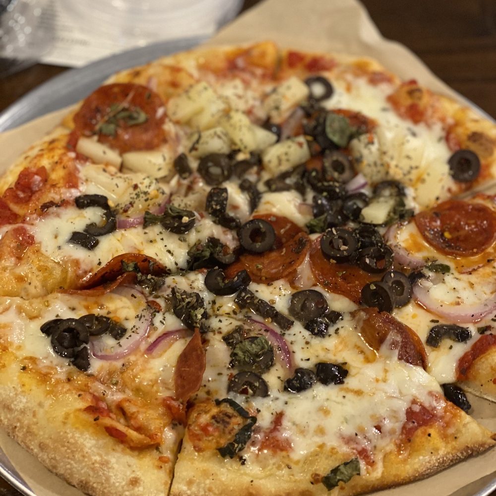 Your Pie Pizza - Pepperoni extra cheese black olive onion basil & pineapple - Pizza Near Me - Brandon, Florida Your Pie Pizza - Pepperoni extra cheese black olive onion basil & pineapple - Pizza Near Me - Brandon, Florida