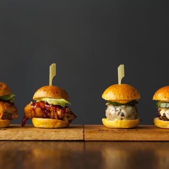 Jinjuu - Korean Fried Chicken and Bulgogi beef mini sliders - Korean Near Me - London, XGL Jinjuu - Korean Fried Chicken and Bulgogi beef mini sliders - Korean Near Me - London, XGL