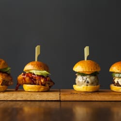 Jinjuu - Korean Fried Chicken and Bulgogi beef mini sliders