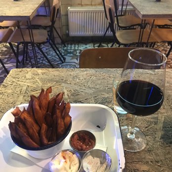 Dom's Place - Turkish Near Me - London, XGL Dom's Place - Turkish Near Me - London, XGL
