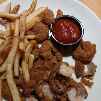 Applebee's Grill + Bar - This was a part of the $15.99 you could eat Double Crunch Shrimp - American Near Me - Baltimore, Maryland Applebee's Grill + Bar - This was a part of the $15.99 you could eat Double Crunch Shrimp - American Near Me - Baltimore, Maryland