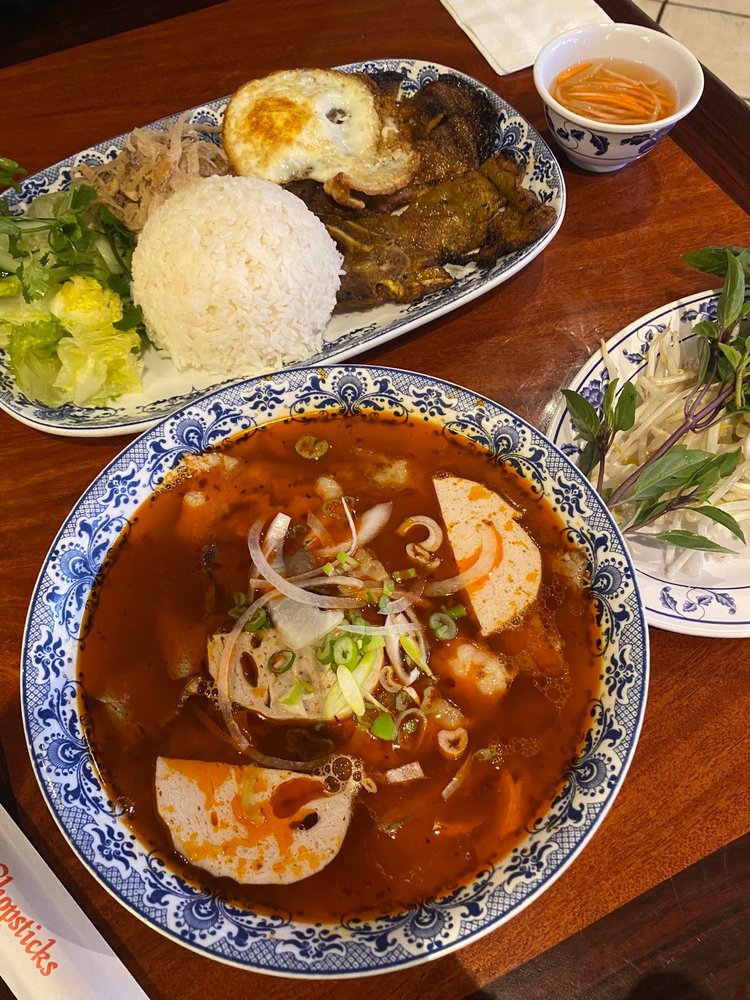 Lee’s Noodle House