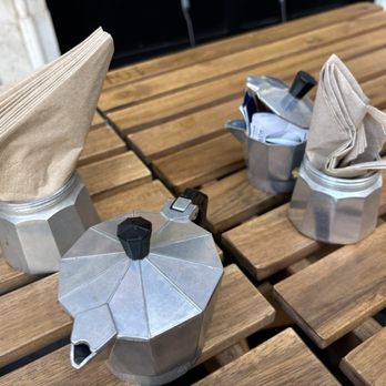 Faro Caffè Specialty - Coffee Roasteries Near Me - Rome, RM