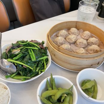 Yeh’s Bao - Food Delivery Services Near Me - New York, New York Yeh’s Bao - Food Delivery Services Near Me - New York, New York