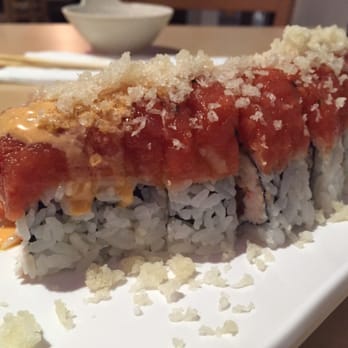 Pho & Roll - Dragon Crunch Roll - Vietnamese Near Me - Whittier, California
