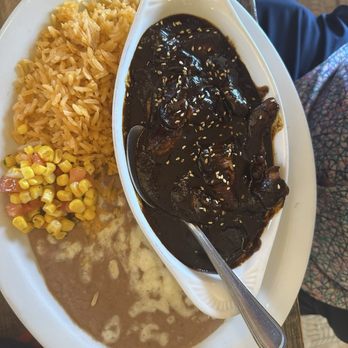 Nuestro Mexico Restaurant - Pollo en Mole - Mexican Near Me - Bakersfield, California Nuestro Mexico Restaurant - Pollo en Mole - Mexican Near Me - Bakersfield, California