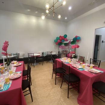 Paper Goat Post - Private party room - Gift Shops Near Me - Orlando, Florida Paper Goat Post - Private party room - Gift Shops Near Me - Orlando, Florida