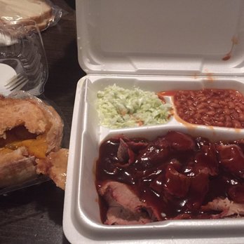 Mom's Bar-B-Que - Barbeque Near Me - Los Angeles, California Mom's Bar-B-Que - Barbeque Near Me - Los Angeles, California