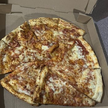 RIHANAS PIZZA & WINGS - Updated January 2026 - 192 Photos & 43 Reviews