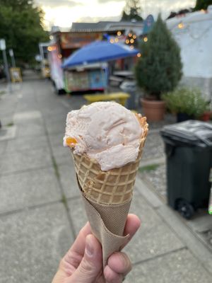 Hurry Back Ice Cream by null