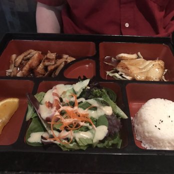 Barracuda Sushi - Teriyaki Calamari and Teriyaki Chicken. - Sushi Bars Near Me - Burlingame, California Barracuda Sushi - Teriyaki Calamari and Teriyaki Chicken. - Sushi Bars Near Me - Burlingame, California