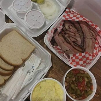 Trinitys - Low and Slow MESQUITE SMOKED BBQ BRISKET RIBS TURKEY - Barbeque Near Me - Carrizo Springs, Texas