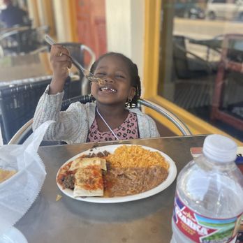El Paso Mexican Grill - Kids beef burrito - Mexican Near Me - New Orleans, Louisiana El Paso Mexican Grill - Kids beef burrito - Mexican Near Me - New Orleans, Louisiana