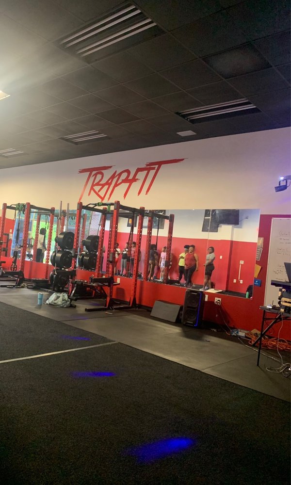 TrapFit Logo