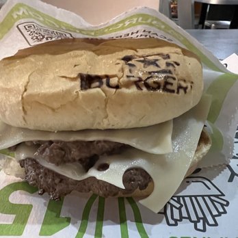 BurgerFi - THE CEO - Burgers Near Me - Weston, Florida BurgerFi - THE CEO - Burgers Near Me - Weston, Florida